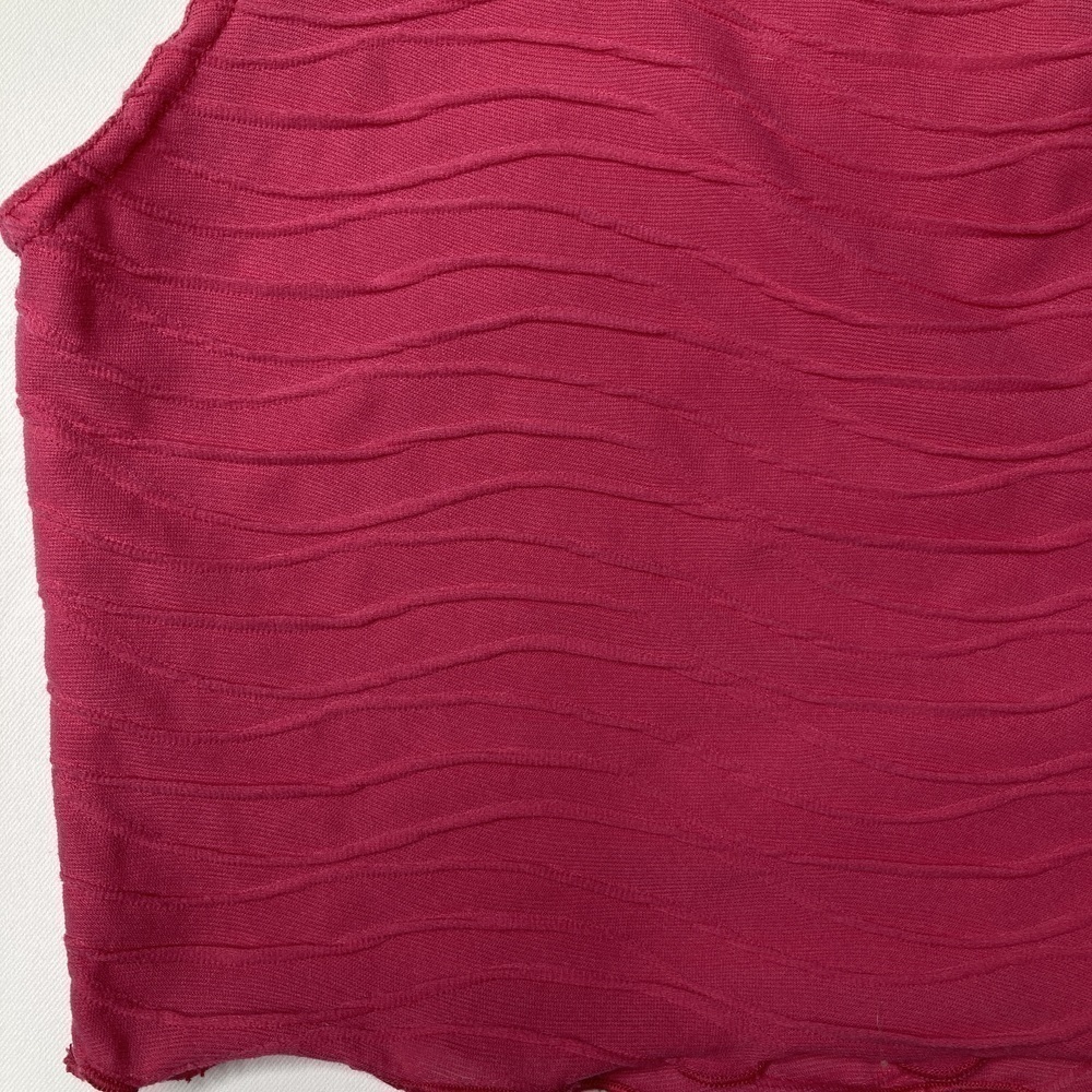 PrettyLittleThing Hot Pink Ripple Rib One Shoulder Crop Top Size 6 - Picture 4 of 4